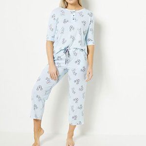 Disney & Friends Comfy Cotton Henley and Capri Pajama Set  11264
